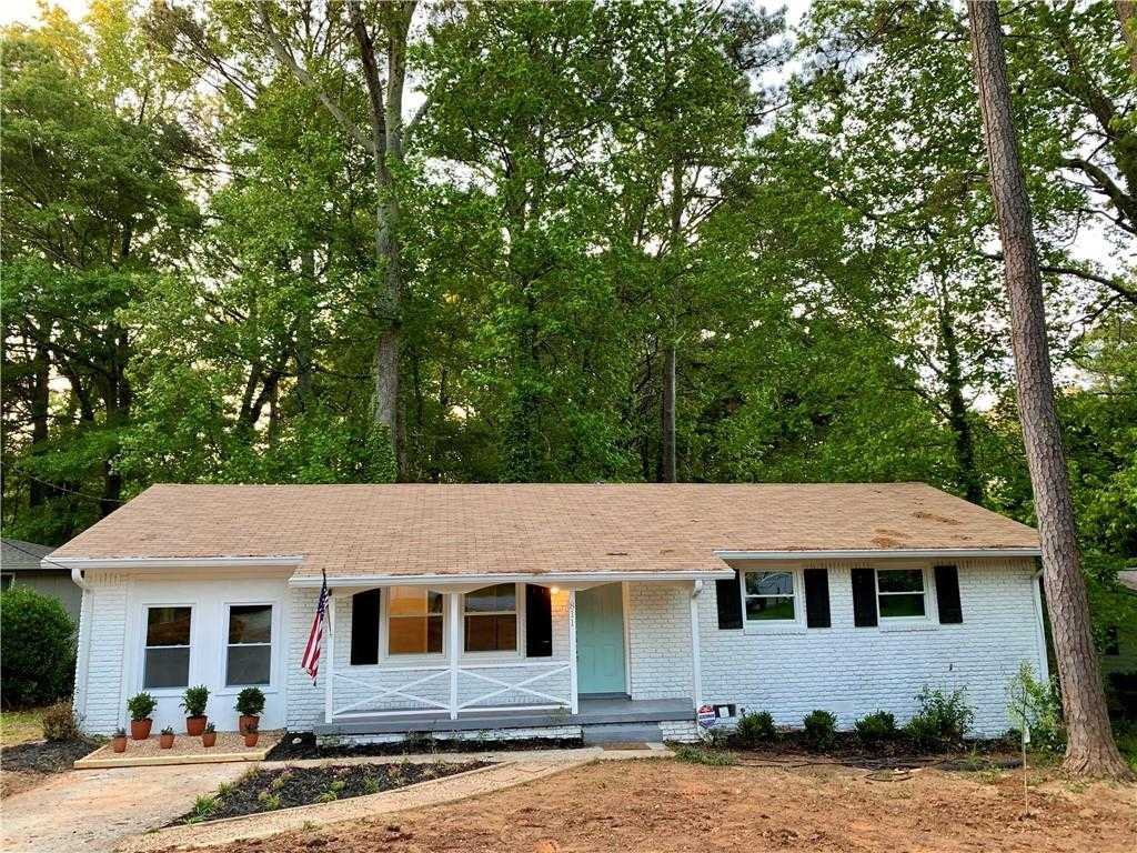 811 Cinderella Way - Photo 2 of 28