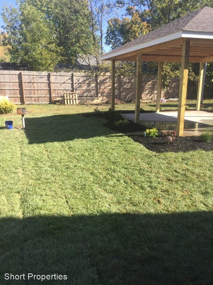 260 E. Church St - Photo 2 of 14