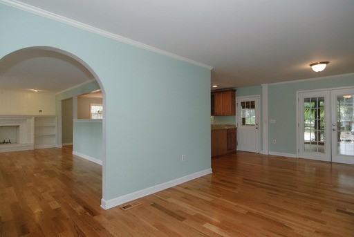 229 Windemere Rd - Photo 2 of 23
