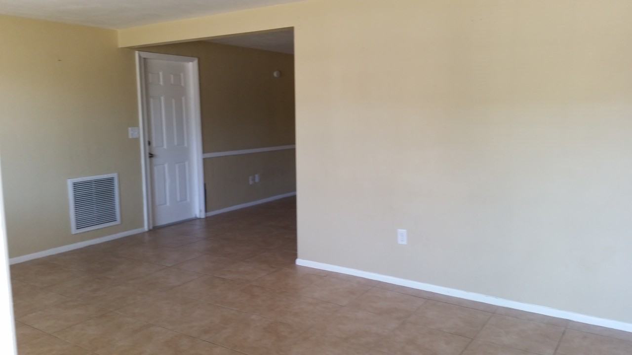 3505 Windham Dr - Photo 2 of 13