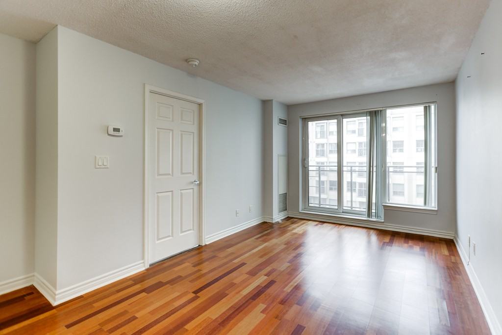 19 Barberry Pl - Photo 3 of 18