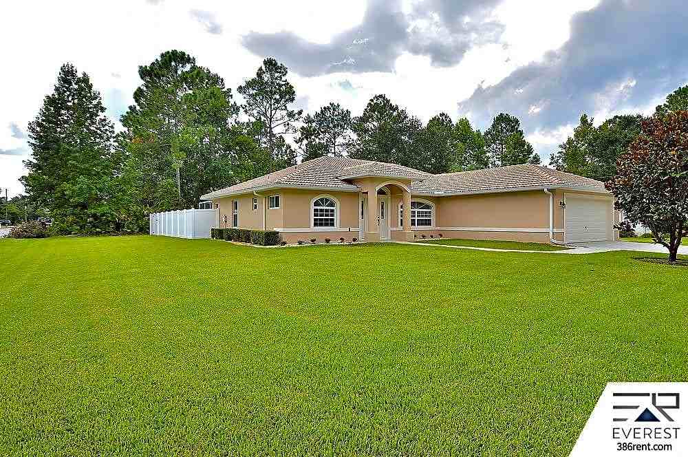 102 Pine Circle Dr - Photo 3 of 26