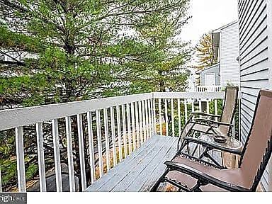 401 Park Place Dr - Photo 3 of 21