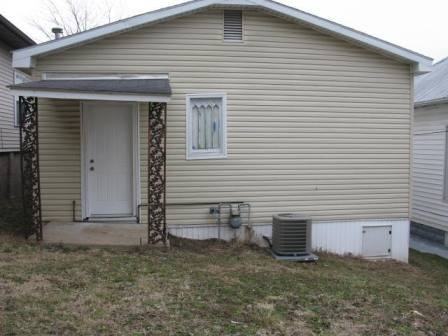 519 Madison St - Photo 2 of 5