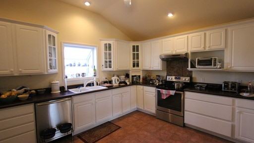 121 Truman Ct - Photo 3 of 24