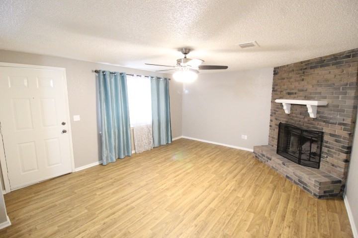 11369 Walters Avenue - Photo 2 of 14