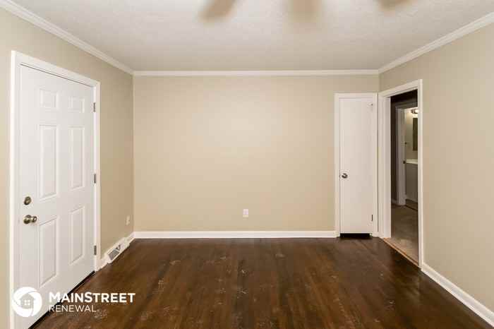 940 Pine Hill Rd - Photo 2 of 15