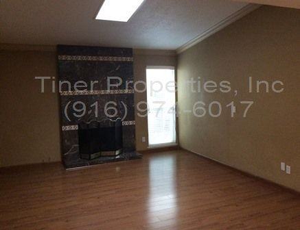 9387 Deeth Ct - Photo 2 of 14