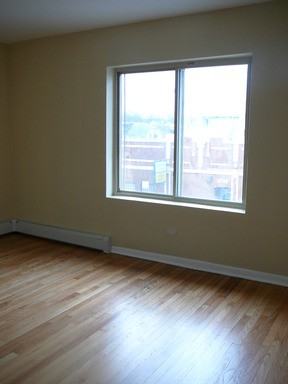 4801 N Ridgeway Ave - Photo 2 of 5
