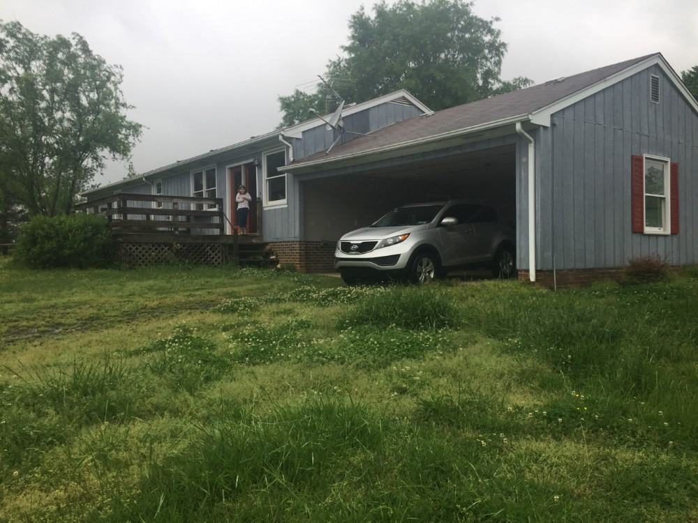 2079 Chatham Rd - Photo 2 of 10