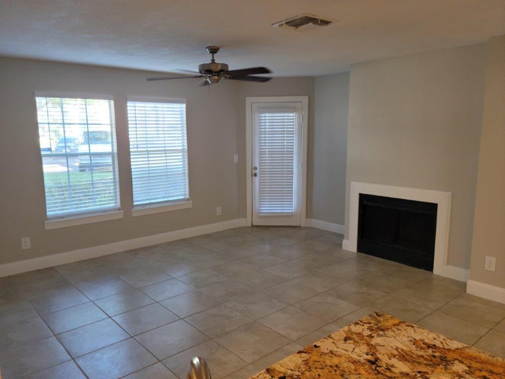 6016 Westgate Dr #104