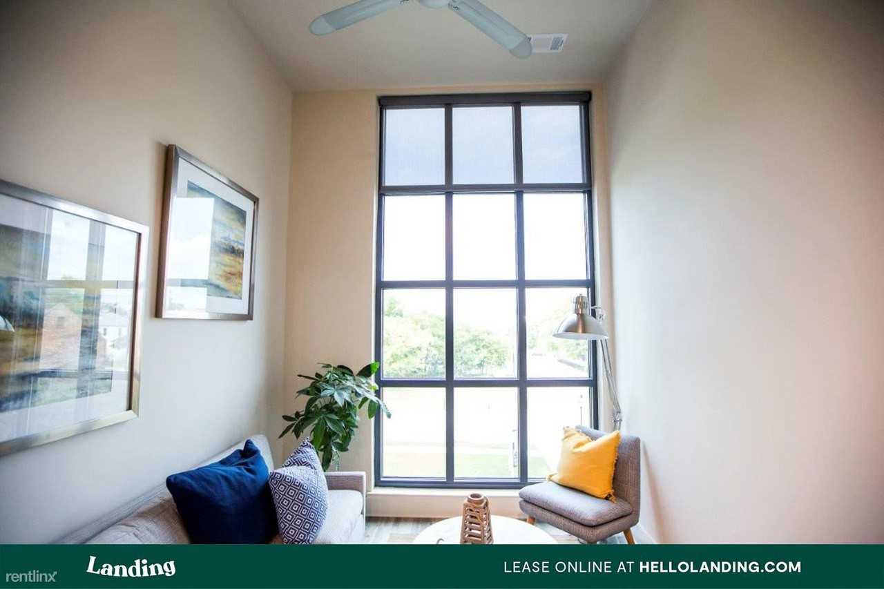 Landing Furnished Apartment Avalon at James Island - Photo 3 of 27