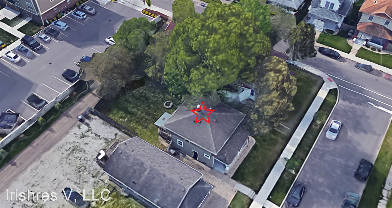 606 N Saint Peter St - Photo 2 of 11