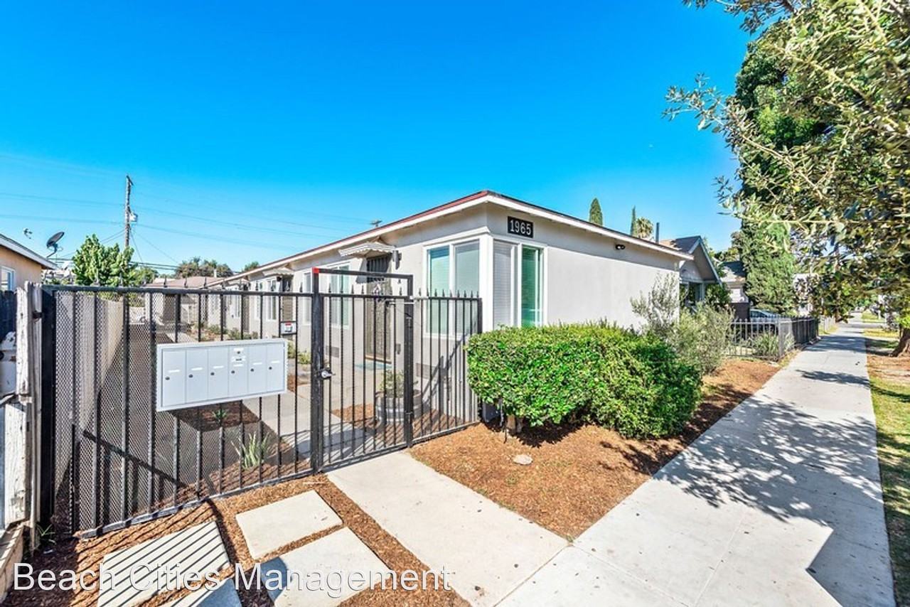 1965 Locust Ave Apartments in Southeast Wrigley, Long Beach, CA 90806