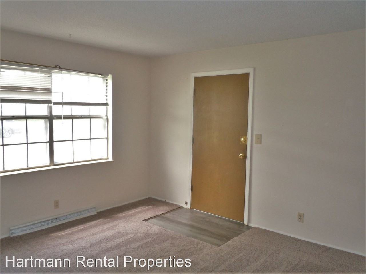 678 Camelot - Photo 2 of 10