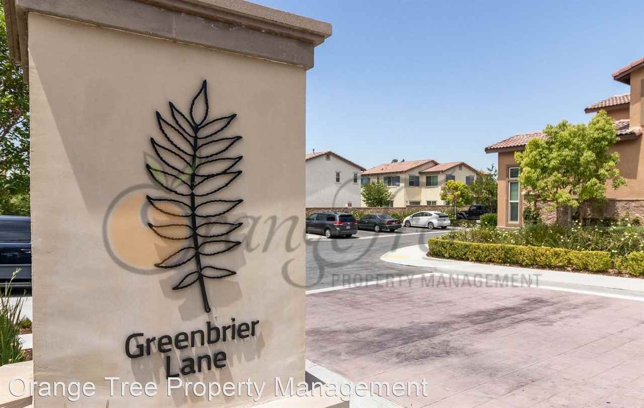 11839 Greenbrier Ln - Photo 3 of 40