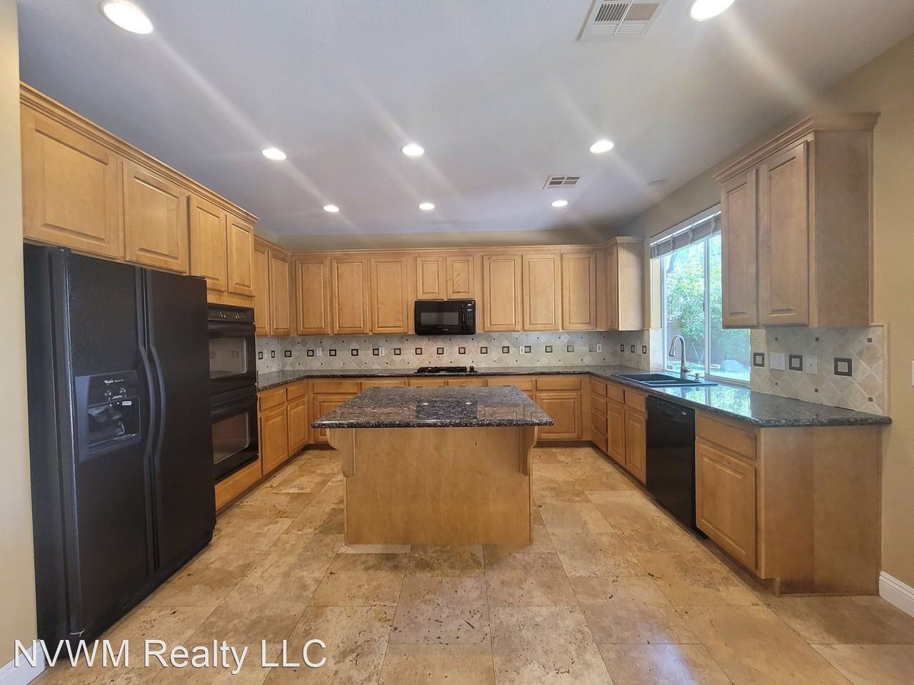 2273 Ripresa Pl - Photo 3 of 35