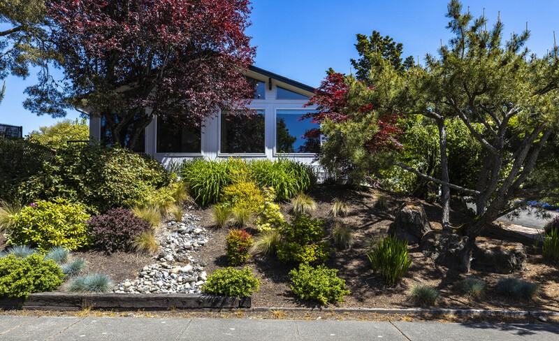 12104 Se 15th St - Photo 2 of 27