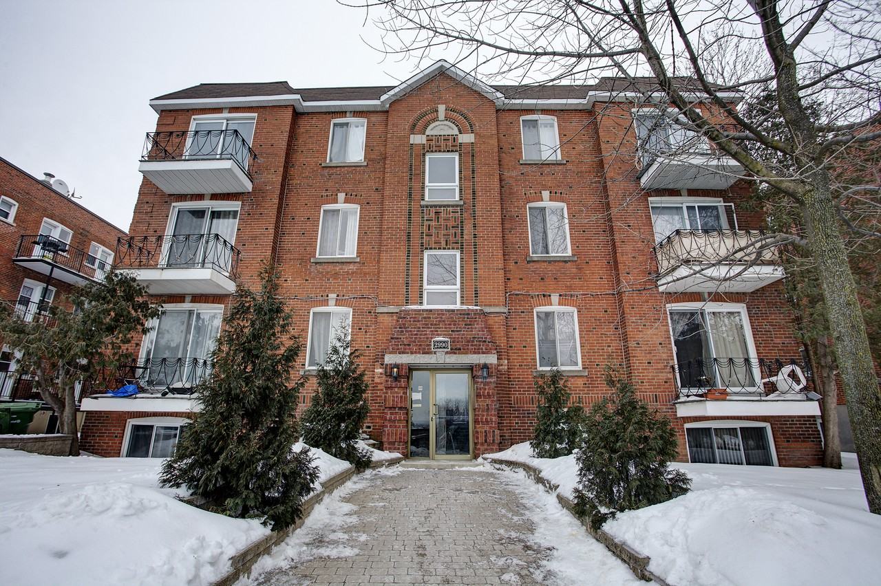 2990 Avenue Linton, Montréal, QC H3S 1S3 1 Bedroom Apartment for Rent