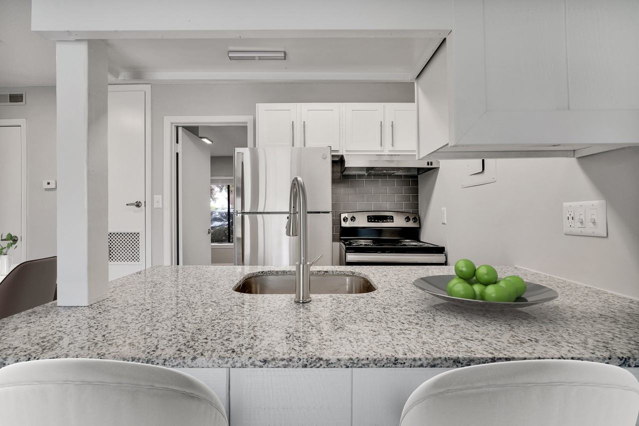 Harbor Station - Photo 6 of 31