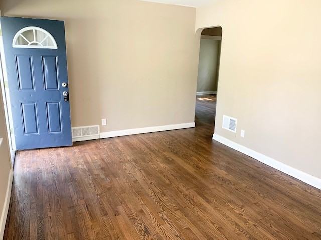 33 South Schlueter Avenue - Photo 2 of 9