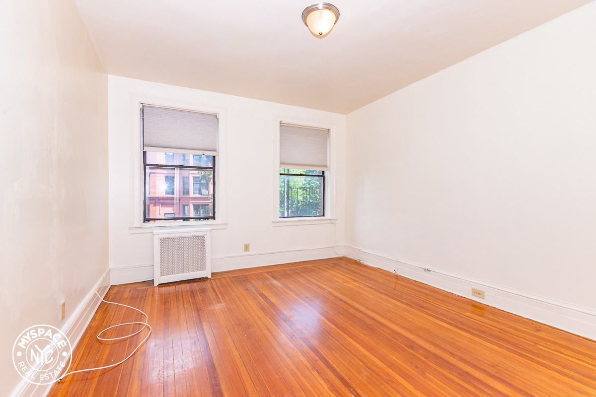 170 New York Ave #54