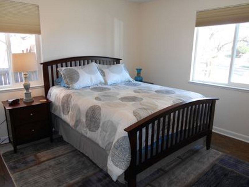 1144 Lower Ferry Road - Photo 2 of 16