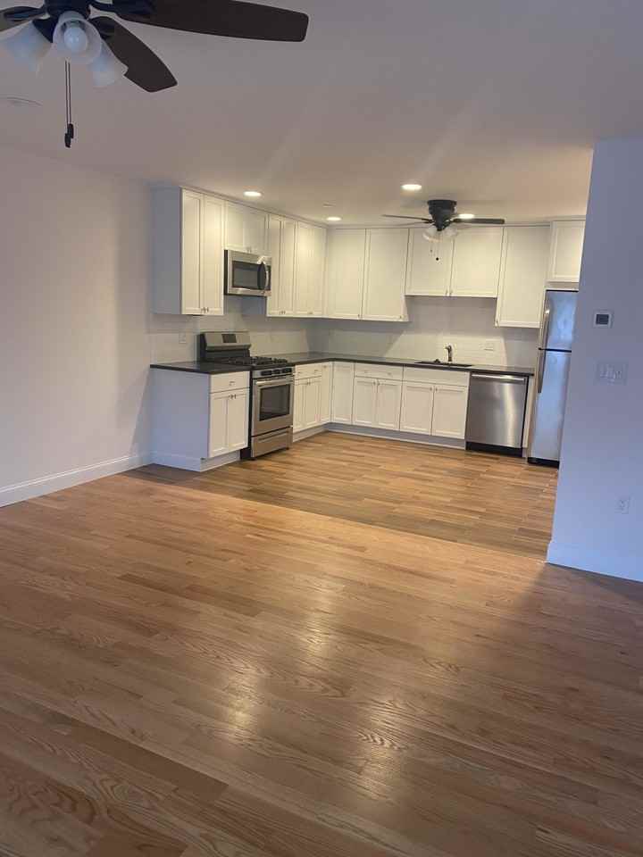 489 Main Street #A - Photo 2 of 8