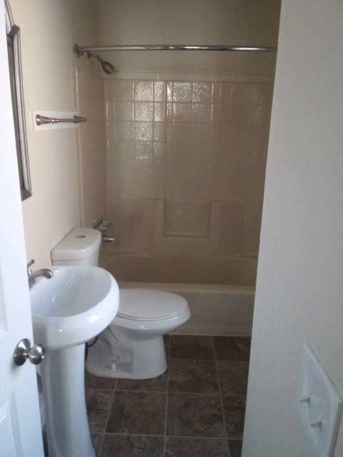 1831 Summit Dr #1 - Photo 4 of 6