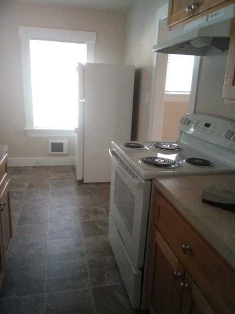 1831 Summit Dr #1 - Photo 3 of 6