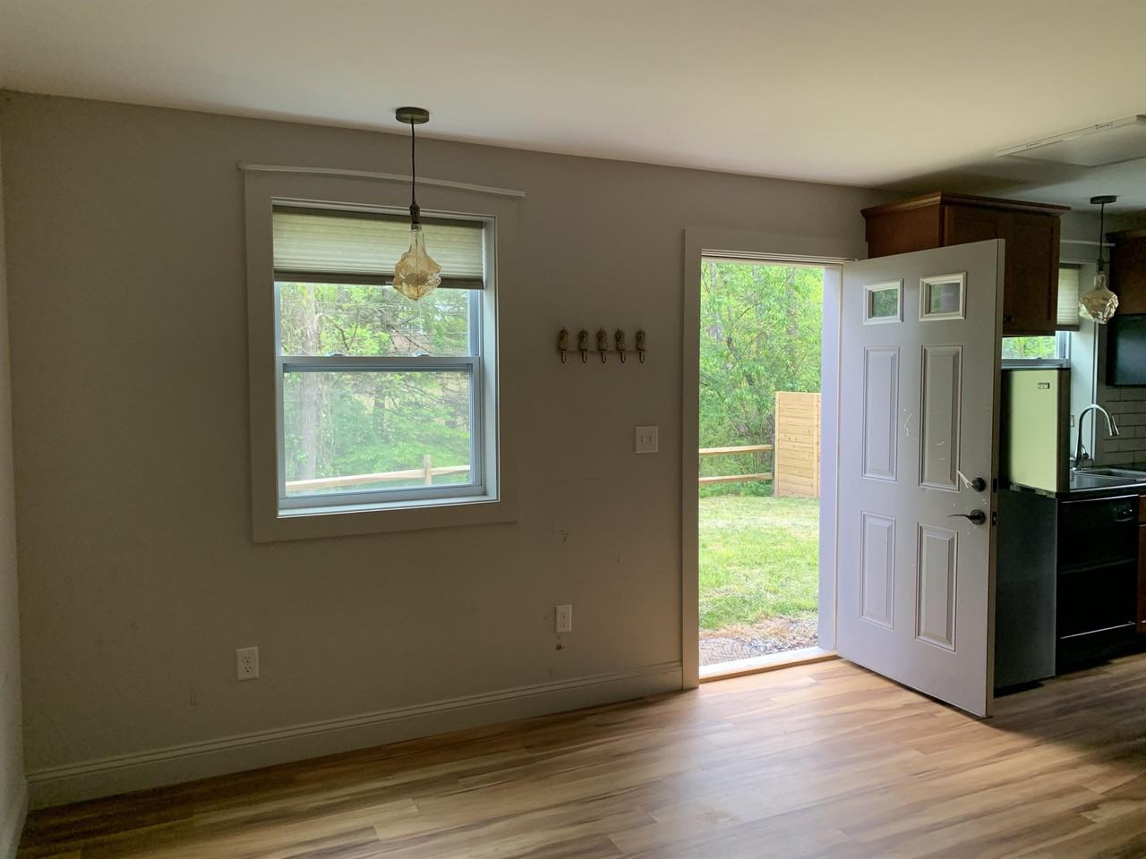 185 Duckworth Ave #B - Photo 2 of 13