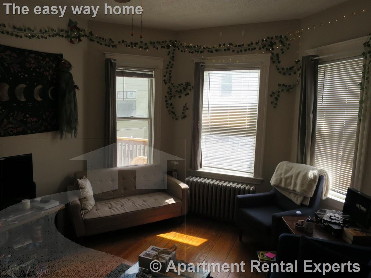23 Winter St #2 - Photo 3 of 22