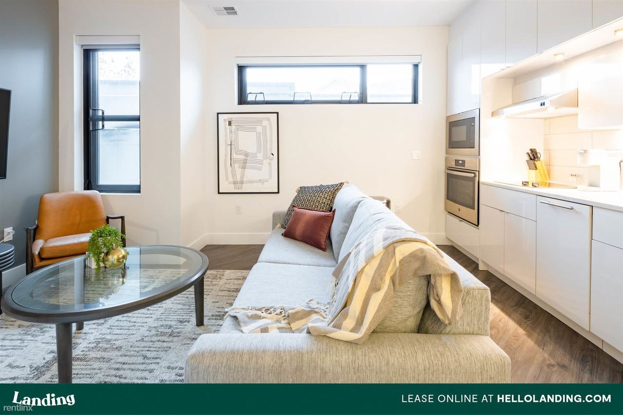 Landing Furnished Apartment The Sur - Photo 3 of 27