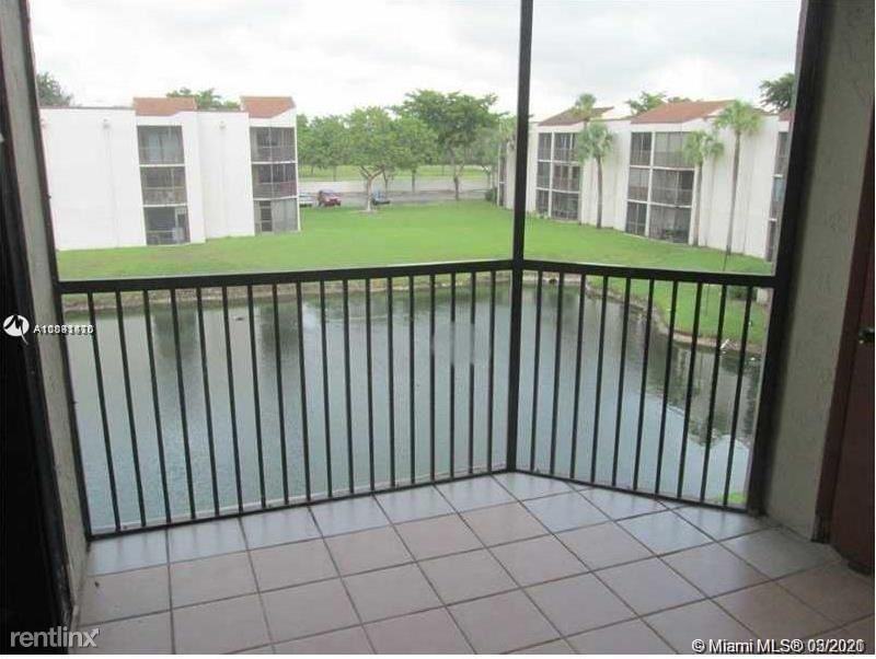 3399 3399 Foxcroft Rd 314 - Photo 2 of 7