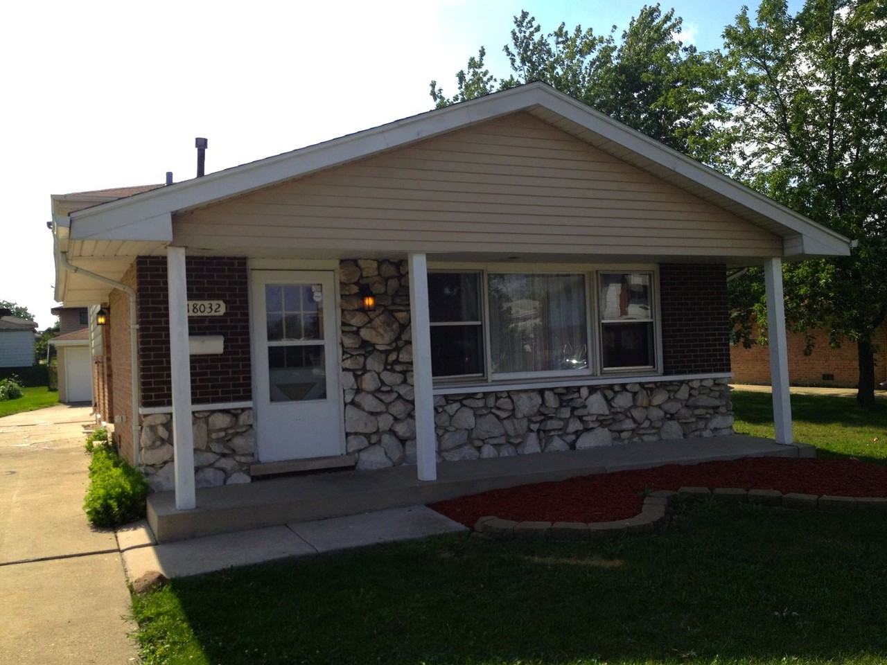 18032 Greenview Terrace - Photo 2 of 13