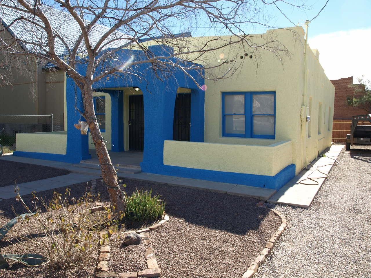 102 W 4th St - Photo 3 of 29