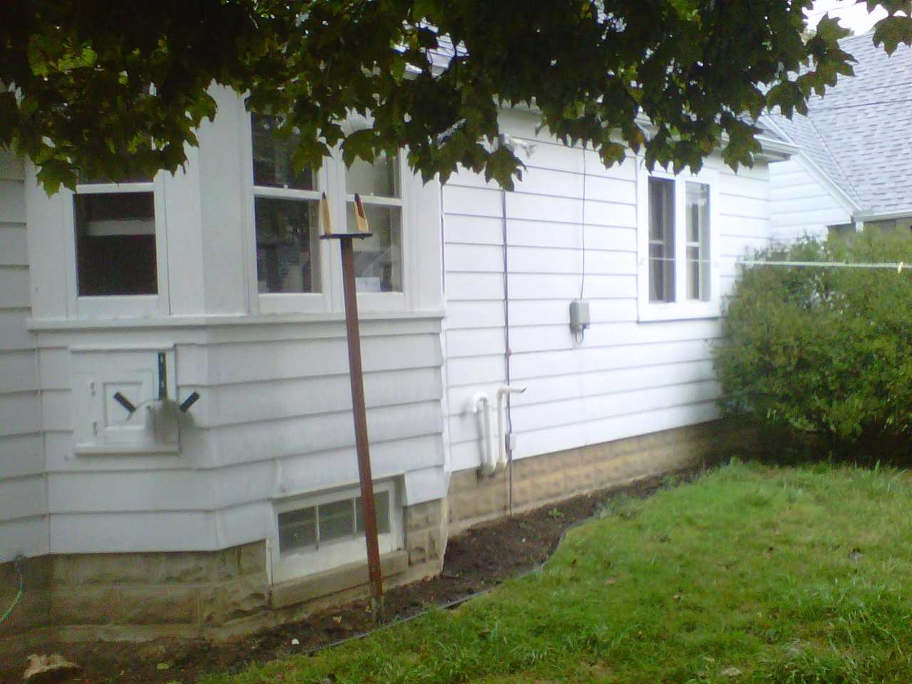 3602 N 56th St - Photo 3 of 9