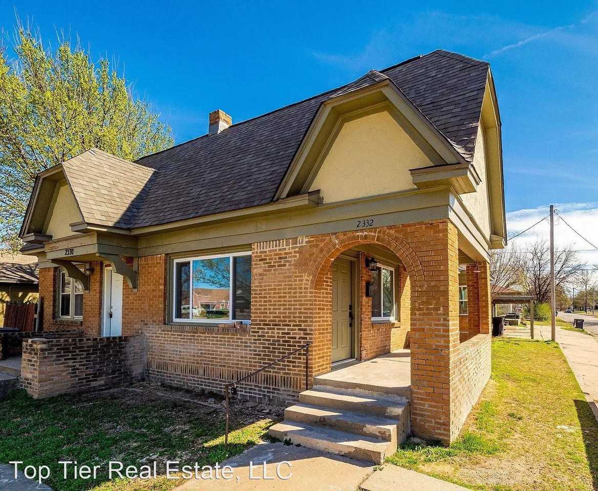 2332 Nw 19th St - Photo 2 of 27