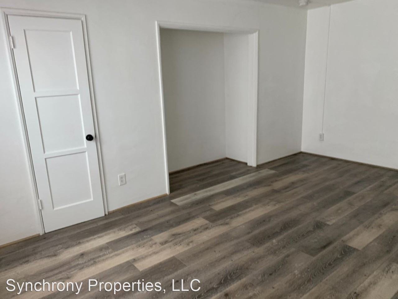 433 E. 3rd Street - Photo 3 of 6