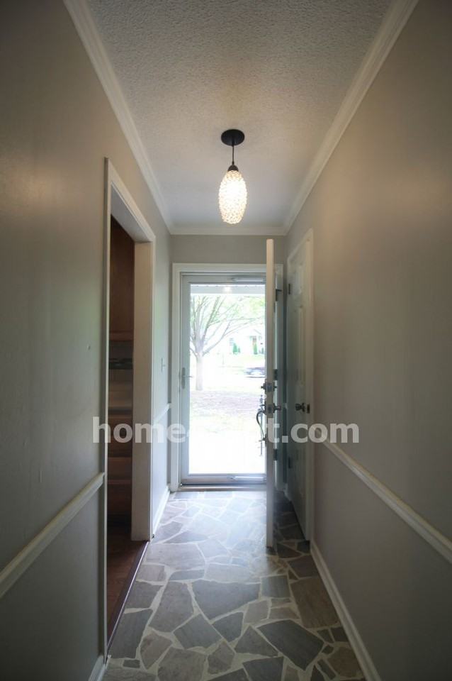 9622 Lowell Ave - Photo 2 of 27