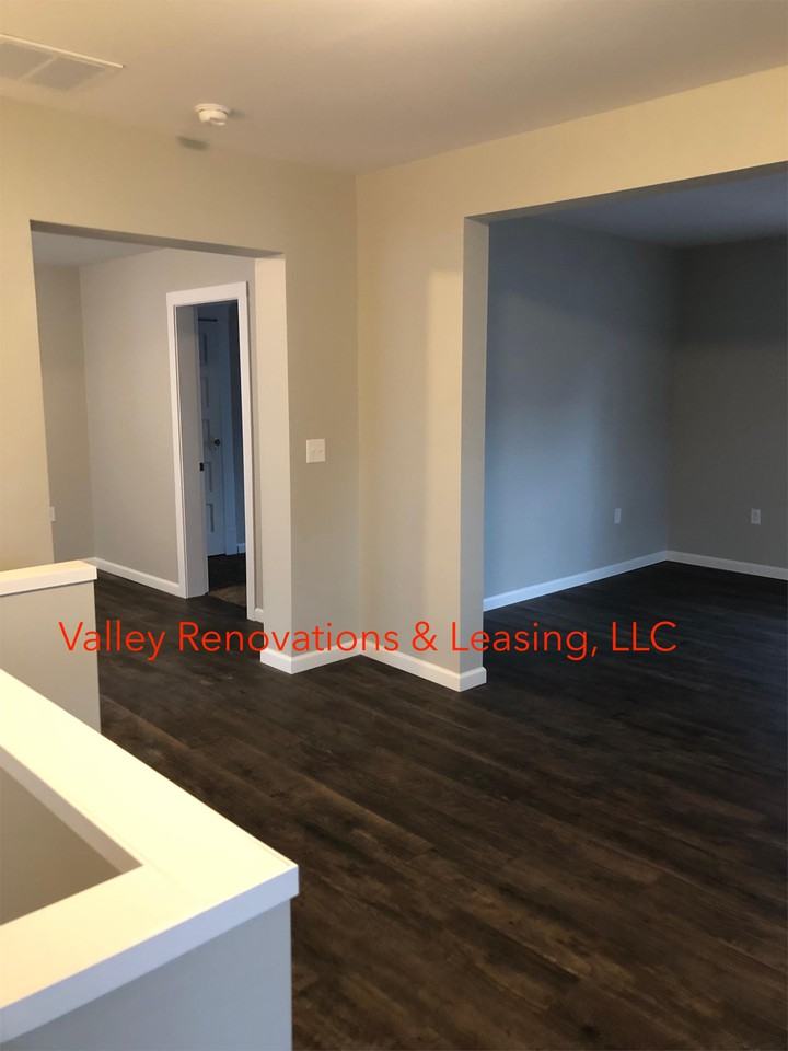 410 Park Ave #2 - Photo 3 of 11