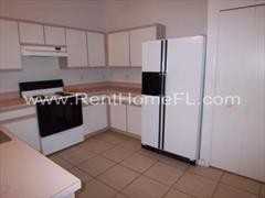 740 McLean Ct - Photo 2 of 9