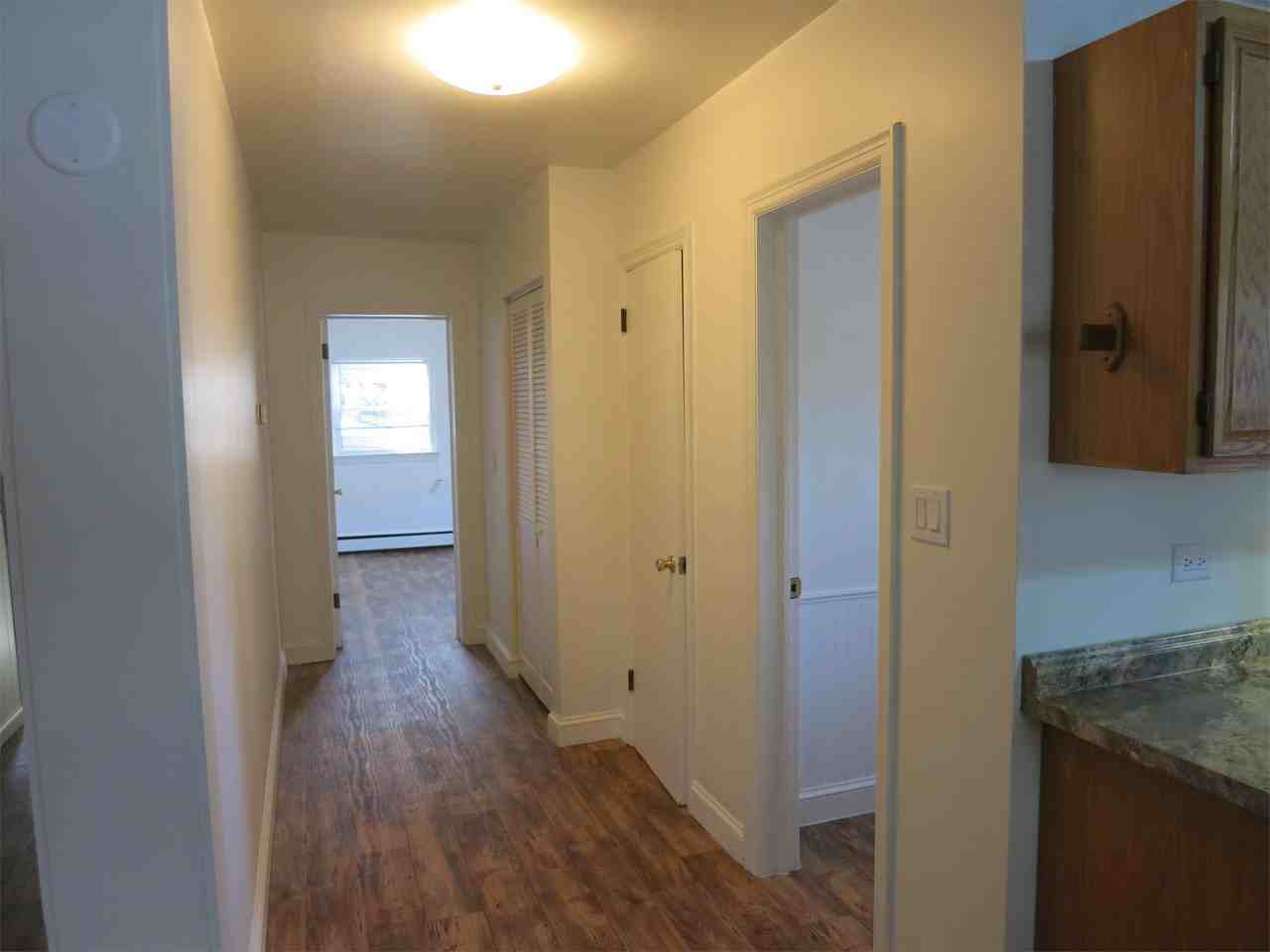 211 Stribling Ave #B - Photo 4 of 19