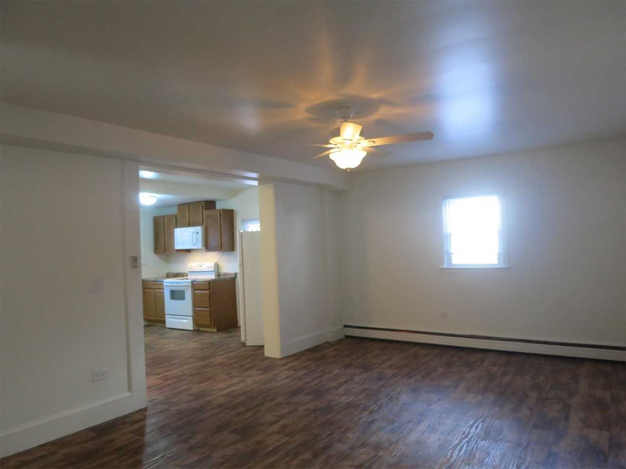 211 Stribling Ave #B - Photo 7 of 19