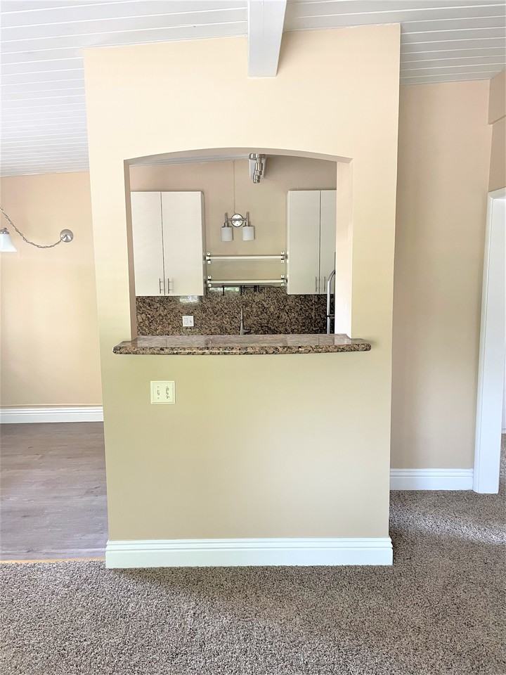 850 South Rosemead Boulevard #17 - Photo 2 of 17