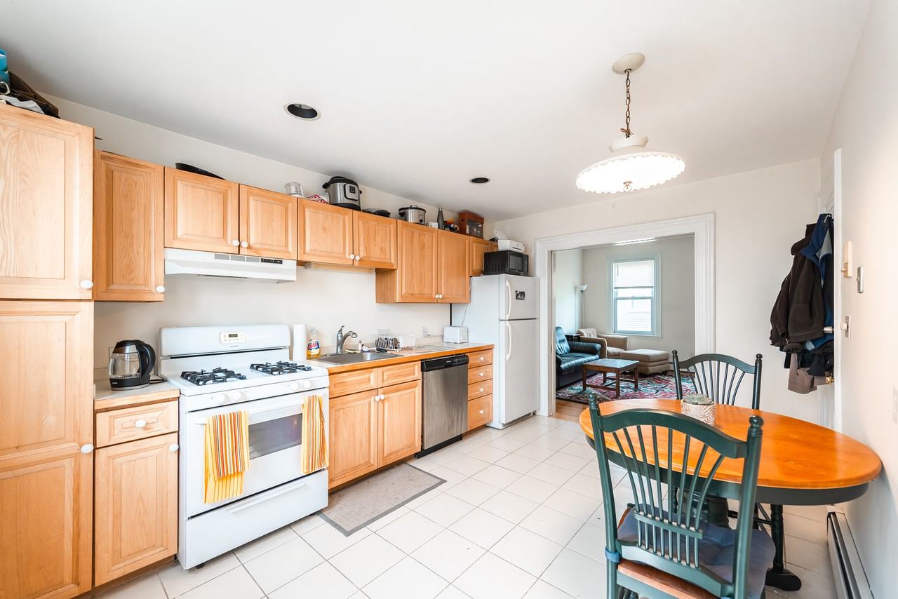 Summer St. - Photo 2 of 14