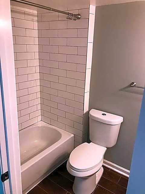 1100 Broadview Rd - Photo 3 of 8