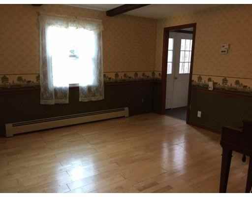 16 Captiva Rd - Photo 3 of 8