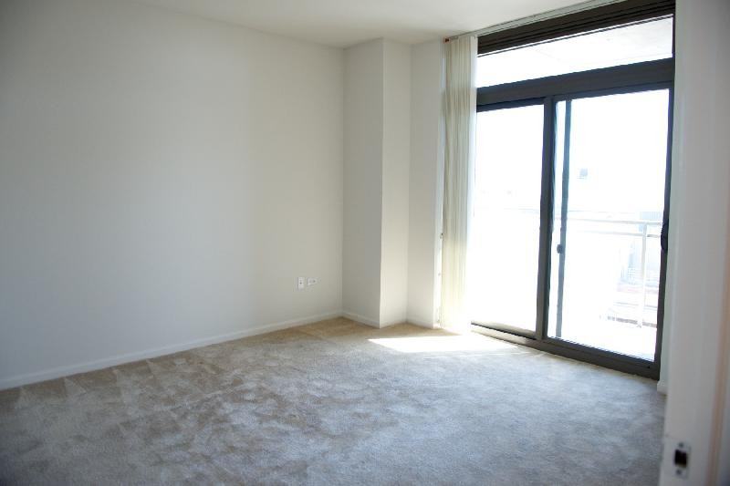 102 287 Th St 1096 - Photo 3 of 10