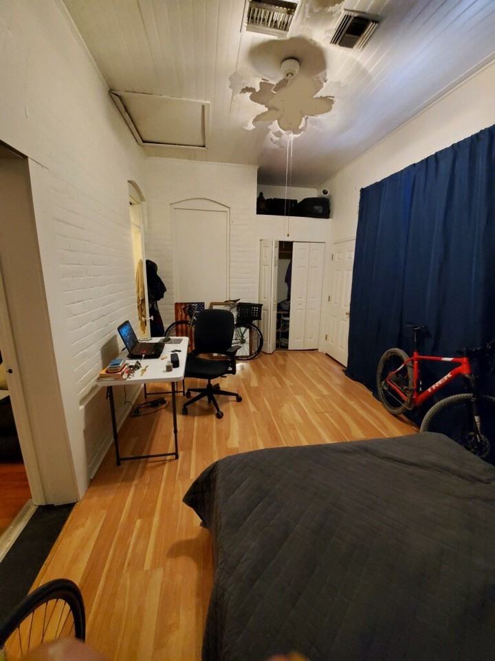 836 N 6th Ave #2 - Photo 6 of 9
